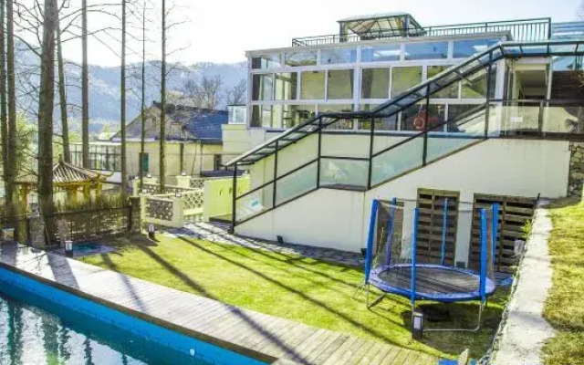 Mogan Mountain Eight Trees Inn