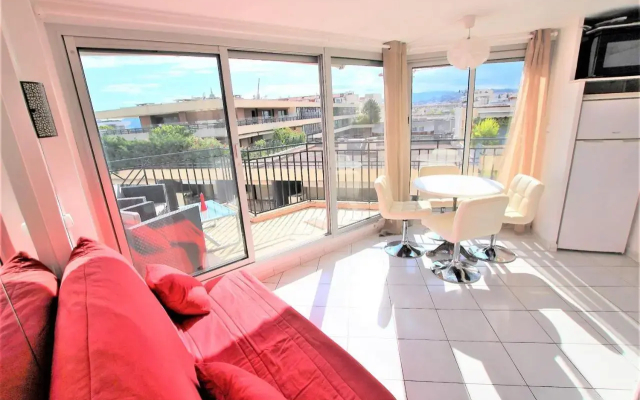 Nice Apartment Last Floor With Terrace And Clear View On The Sea - Apartment in Cannes - Photo 5