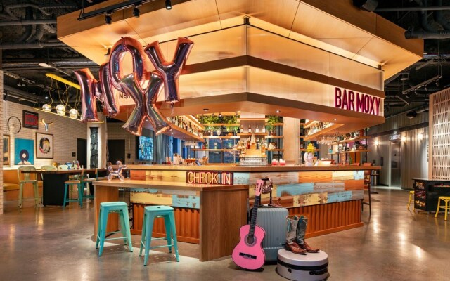 Moxy Austin - University