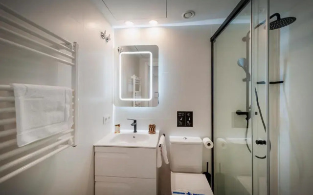 R32 Boutique Apartments