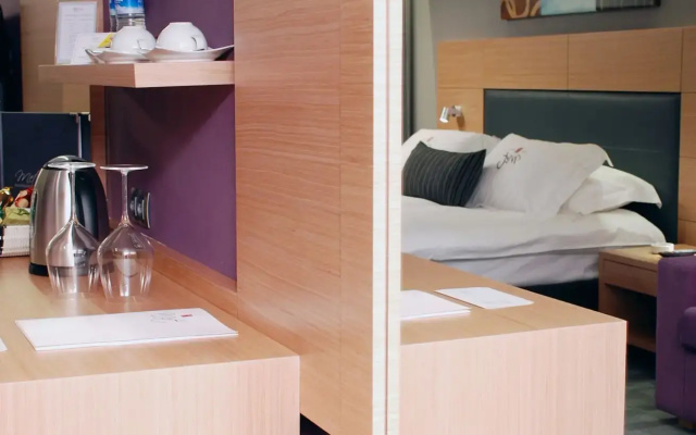 Met Boutique  - Boutique Class