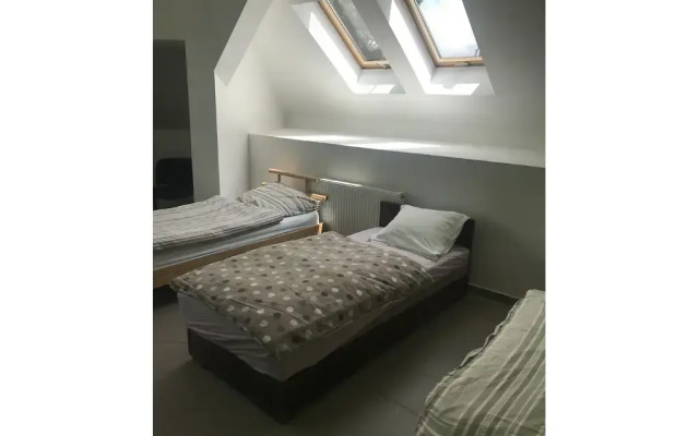 Konvoj szálló