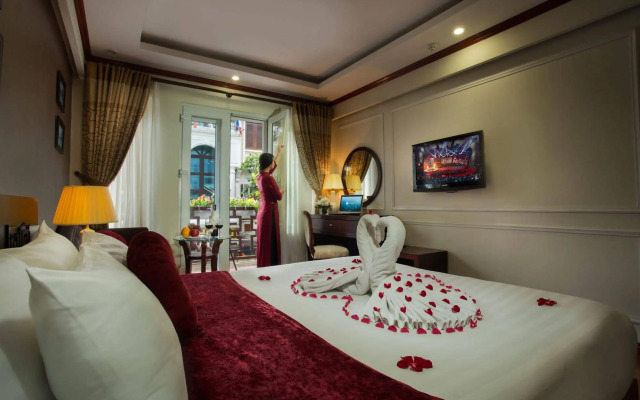 Golden Lotus Legend Hotel