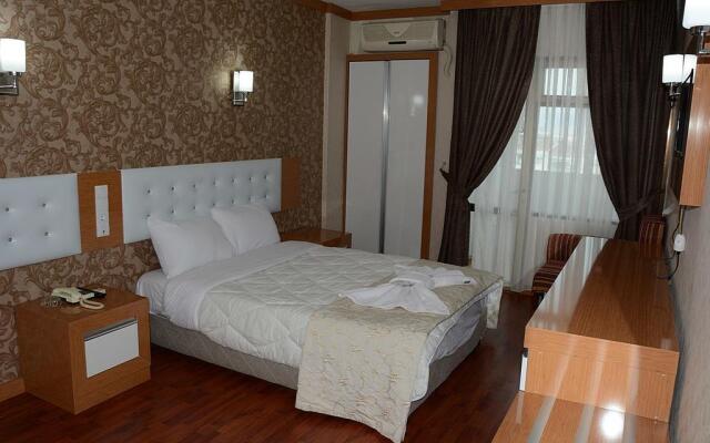 Bulut Hotel