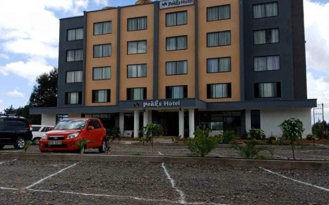 Peaks Hotel Limited