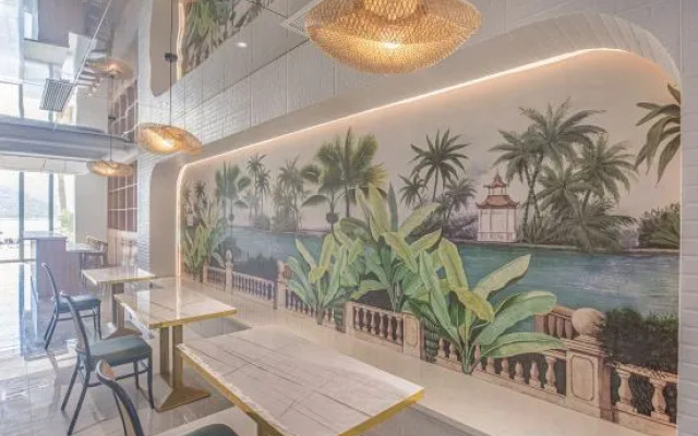 Sanya Moonlight Seaview Surfing Homestay (Wuzhizhou Houhai Branch)