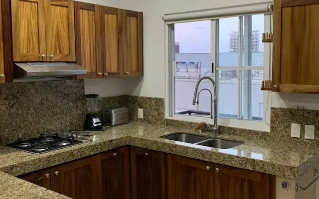 2Br Beach-near Suite Escape