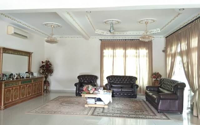 Villa Shamir near KLIA