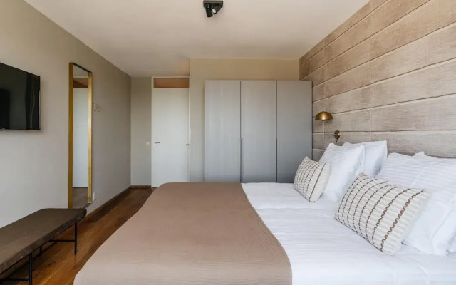 Lovely Apartment by the Beach