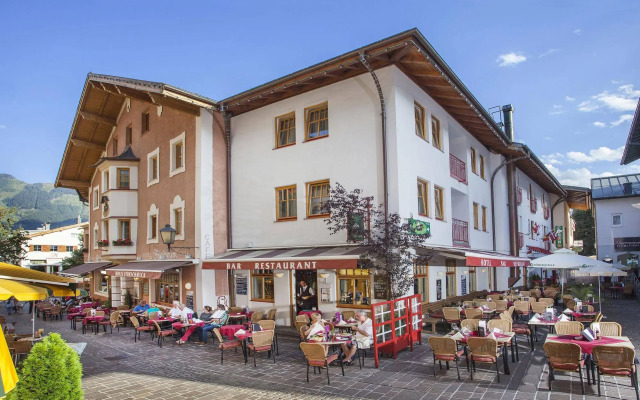 Cella Central Historic Boutique Hotel
