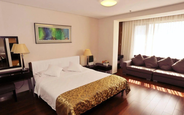 Qingdao Housing International Hotel