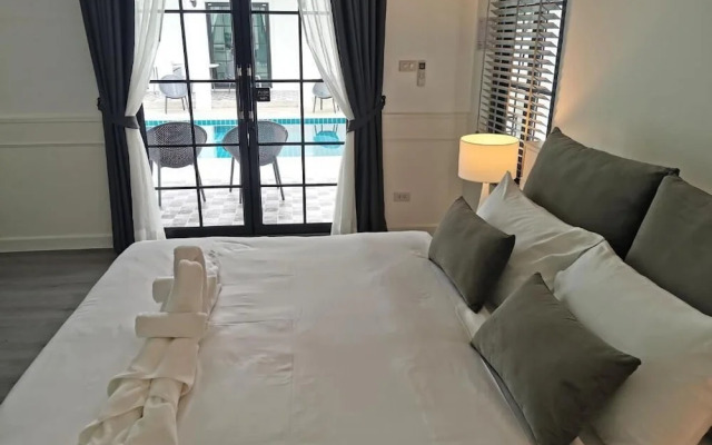 Tarn Villa Krabi