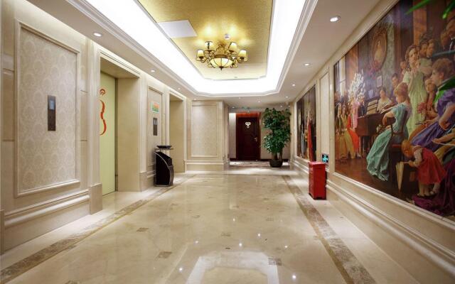 Vienna Hotel Shenzhen Longhua Qinghu Road Branch