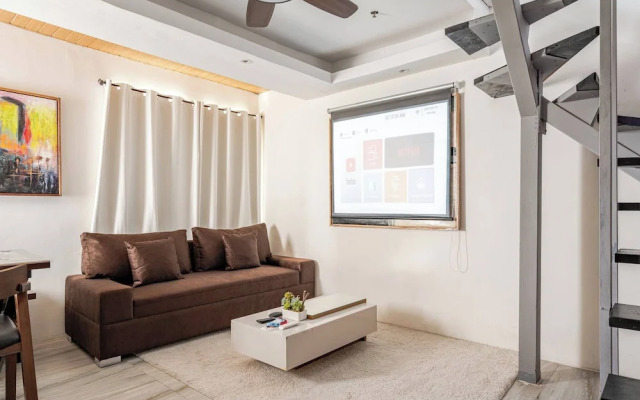 L1 Twin Bed Staycation in Bonifacio Global City