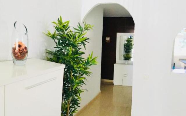 Playamar - Exclusive Beach Apartment With Pool, Tennis and Wifi