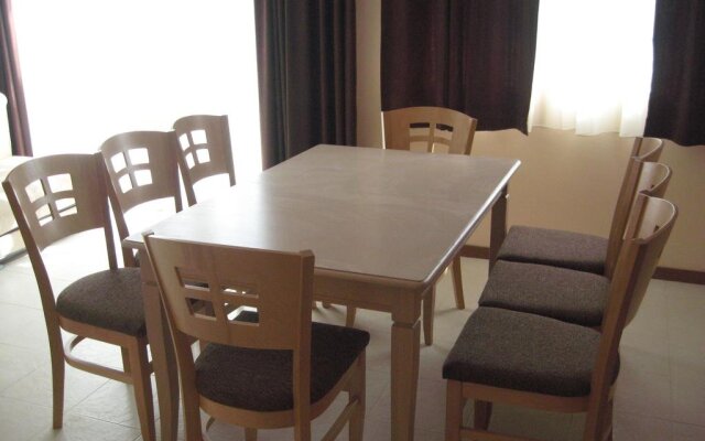 Apartcomplex Chateau Aheloy