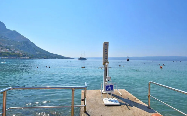 Apartment and Rooms Tatjana