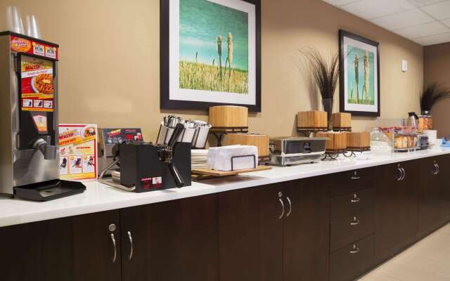 Microtel Inn & Suites by Wyndham Blackfalds Red Deer North