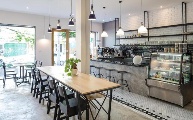 Vacation Bangkok The Artistic Home