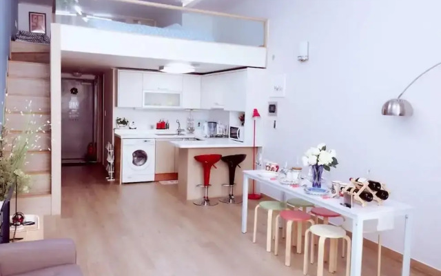 Lee Apartment 1