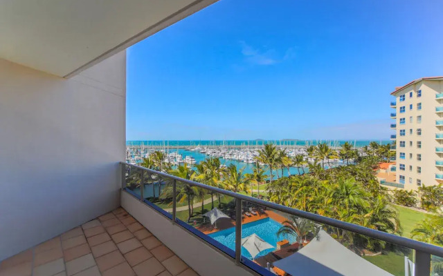 Clarion Hotel Mackay Marina