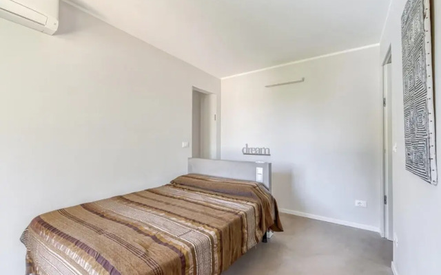 Delightful Apartment in Saint Tropez With Swimming Pool