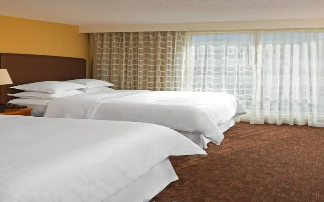 Four Points by Sheraton Suites Tampa Airport Westshore