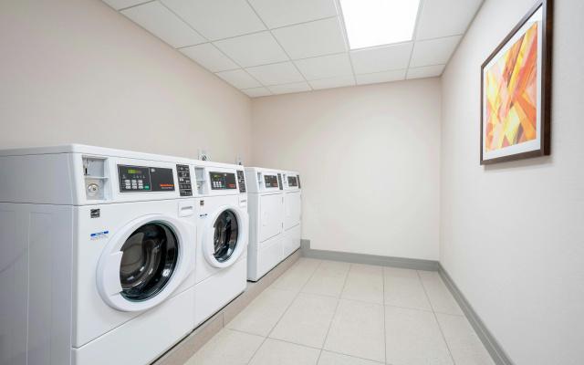 Homewood Suites by Hilton Sunnyvale-Silicon Valley