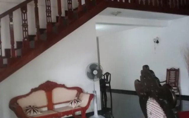 Anoma's Guesthouse