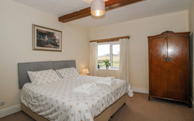 The Manor House at Kenwick Lodge