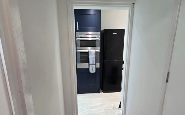 Central 1 Bed Apartment Sleeps 2 With Wifi