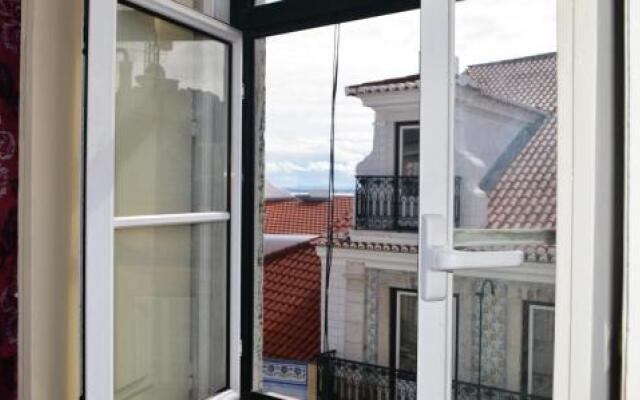 Alfama Guest House