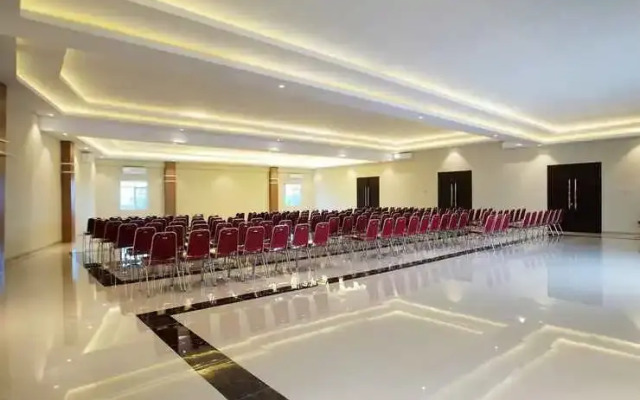 Triizz Hotel Semarang by Royal Singosari