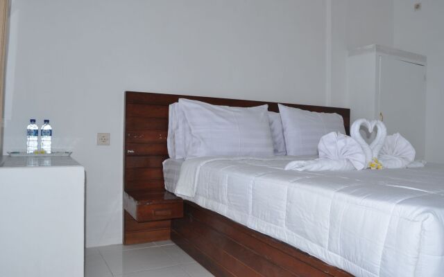 Cemara's Beach Home Stay