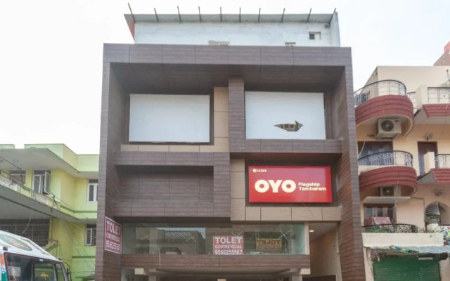 OYO Flagship 14396 Tambaram Railway Station