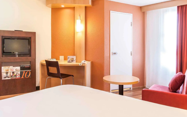 ibis Poitiers Centre