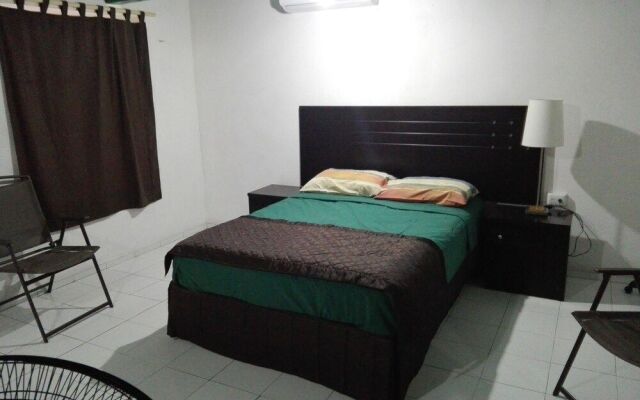El Mayab Hostel