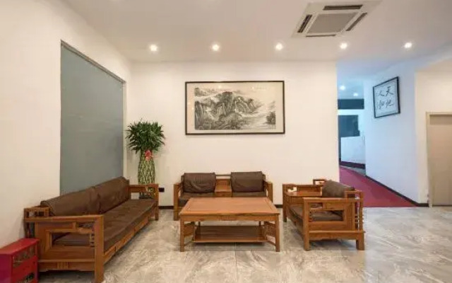 Yuepeng Hotel