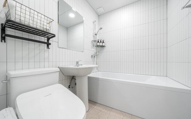 Buan Chaeseokgang Beach Hotel