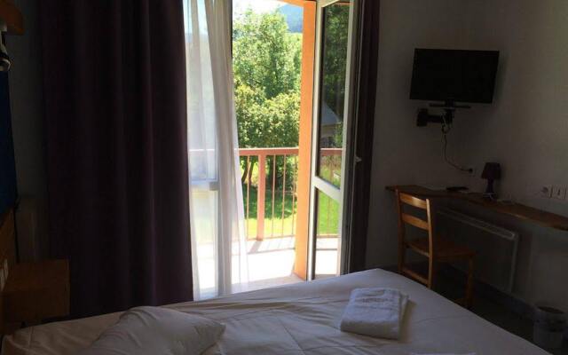 Hôtel Restaurant Les 2 Vallées