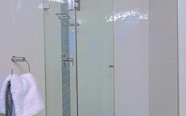 Denhill Villa Unit 4