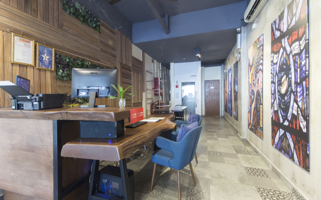 OYO 417 Raintree Boutique Hotel