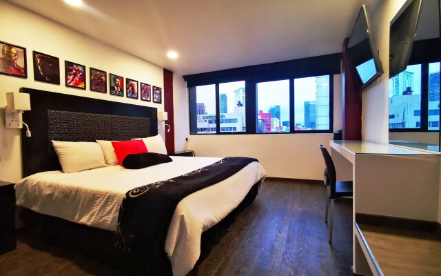 Black Boutique Hotel
