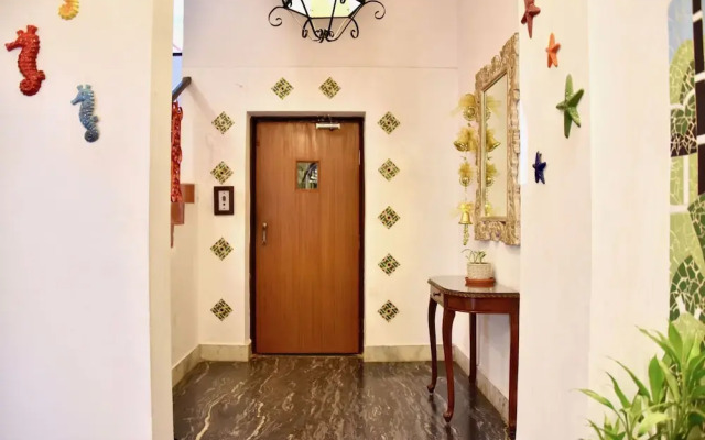 OYO 10240 Hotel Mayfair 1