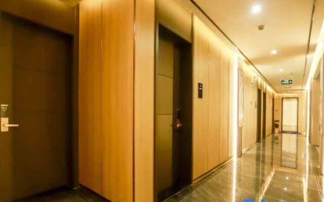 Xishuangbanna Yunpeng Hotel (The First People's Hospital)