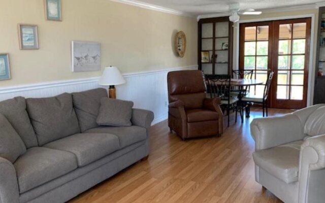 River Wilderness Waterfront Villas