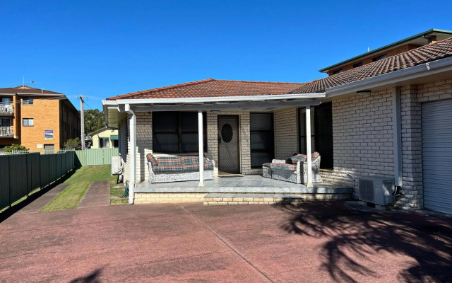 Beach House Landsborough