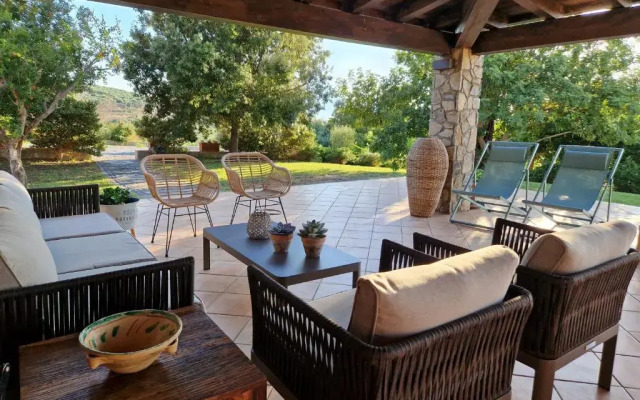 Villa del Carrubo a due passi dal mare di Cefalù