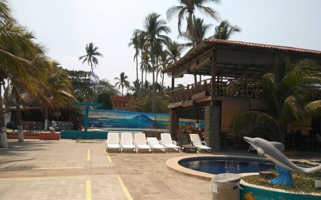 Punta Roca Surf Resort