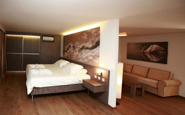 Eurohotel Katrin Suites-Adults Only